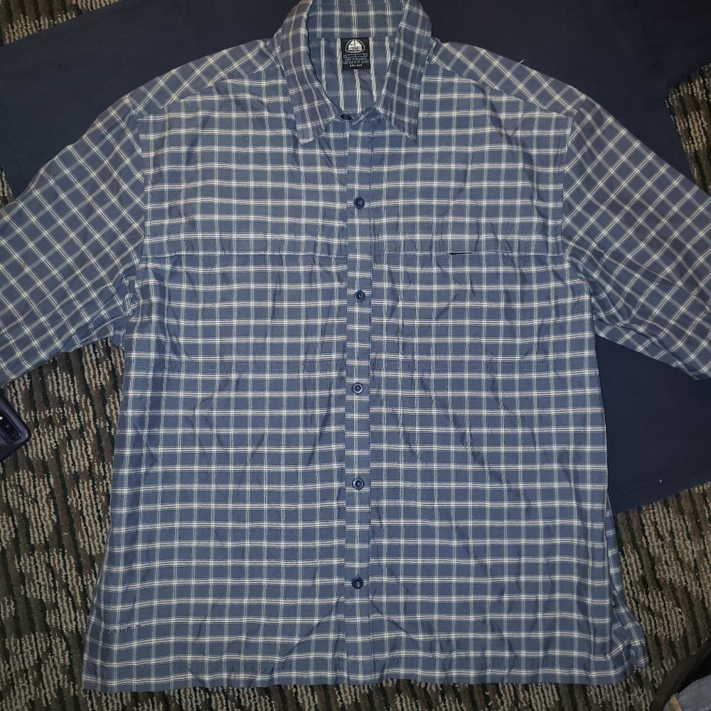 Nike ACG short sleeve plaid shirt Large